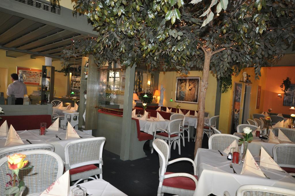 Münstermaifeld Hotel Restaurant "Athen" מראה חיצוני תמונה